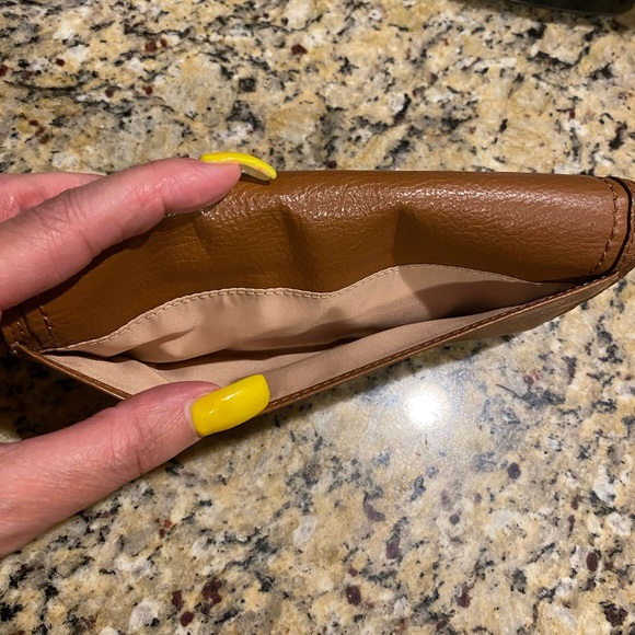 Vintage Coach Wallet w/ Twist Lock - Picture 7 of 8